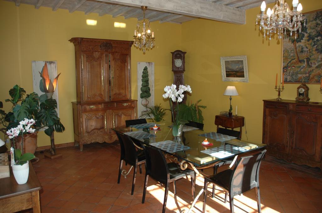 Domaine De La Queyssie Bed & Breakfast Saussignac Ngoại thất bức ảnh